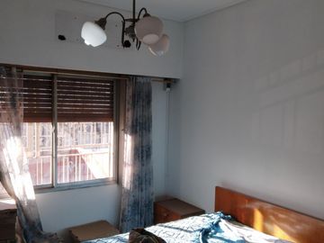 CHALET Y LOCAL EN EL CENTRO DE RAFAEL CALZADA