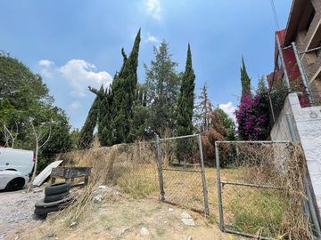 Terreno en Calle Cerrada en Leandro Valle, Barrio Norte