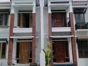 DIJUAL RUMAH BARU SIAP HUNI 2 LANTAI TERMURAH DI KOTA JOGJA