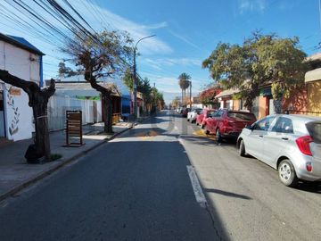Se venden locales comerciales y oficinas en Buin