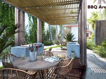 Casa de dos niveles con piscina privada, terraza, patio, bar, bodega.