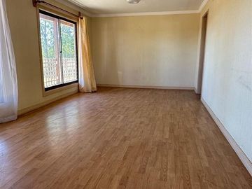 Casa en Venta en Parcela Agrícola con gran casa, quincho, galpón camino a Pinto