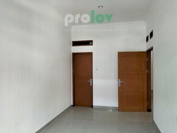 Jual Cepat Rumah Hook Readystok 2LT di Kliningan Sayap Buah Batu Cash Only 2.6M
