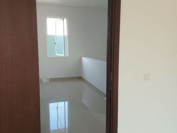 Dijual Dibawah Harga Pasar Rumah Siap Huni Graha Natura Surabaya Barat *DN