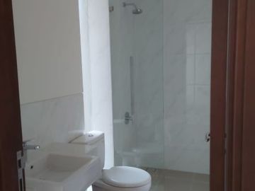 Dijual Dibawah Harga Pasar Rumah Siap Huni Graha Natura Surabaya Barat *DN