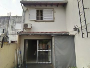 Duplex en venta en Haedo Norte