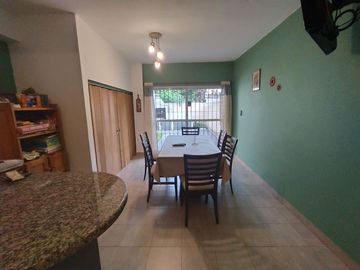 Duplex en venta en Haedo Norte