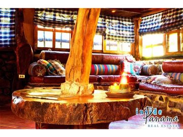 CHALET DE 250M² EN 7200M² TERRENO EN DOLEGA