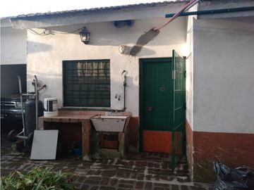 chalet con garage pasante