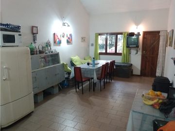 chalet con garage pasante
