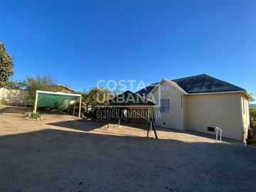 Gran casa en amplio terreno en Centro de Quilpué