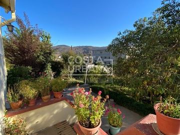 Gran casa en amplio terreno en Centro de Quilpué