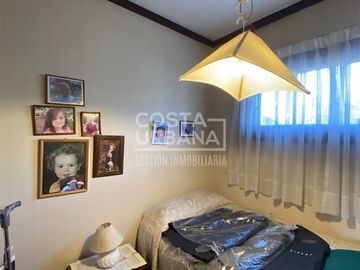 Gran casa en amplio terreno en Centro de Quilpué