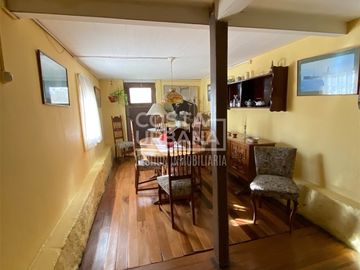 Gran casa en amplio terreno en Centro de Quilpué