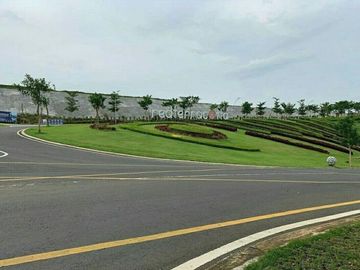 CASSIE Millennial Home Living at Red Terracotta CitraGrand Semarang