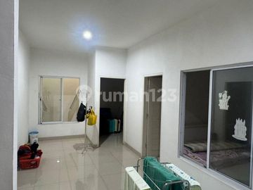 Rumah 10X20 Siap Huni Boulevard Golf Lake Residence