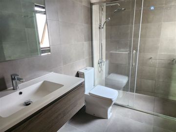 Casa en ARRIENDO Condominio Bosques de Nogales, Machalí