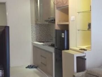Disewa Apartemen Puncak Dharmahusada Full Furnish B, Lantai 21, Surabaya Timur