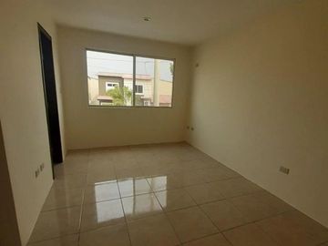 Casa en Venta en Duran City $71.000 4 Dorm. (2 Plantas, 4 Dorm.)