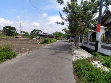 Terdekat ke Candi Prambanan Hunian Mezzanine Cantik 1.5 Lantai!