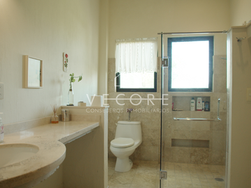 RESIDENCIA EN VENTA EN VIRREYES RESIDENCIAL, ZAPOPAN