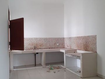 Dijual Cepat BU, rumah Bagus gede dalamnya mewah Poll, Dekat Pasar Sampangan