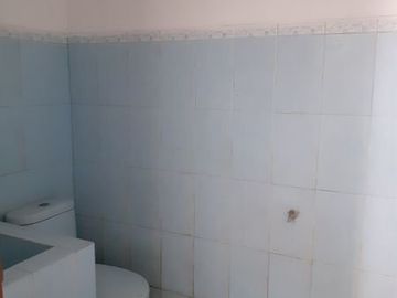 Dijual Cepat BU, rumah Bagus gede dalamnya mewah Poll, Dekat Pasar Sampangan
