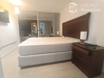 Vive Frente al Mar en Exclusivo Penthouse Amoblado