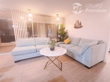 Vive Frente al Mar en Exclusivo Penthouse Amoblado