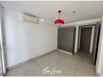 VENTA APARTAMENTO PISO ALTO EN EL CANGREJO PH LUXOR 300  (6)