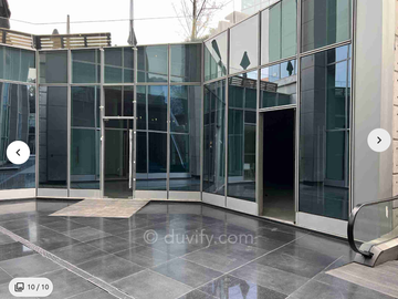 Local comercial en las condes de uso libre