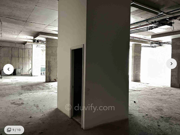 Local comercial en las condes de uso libre