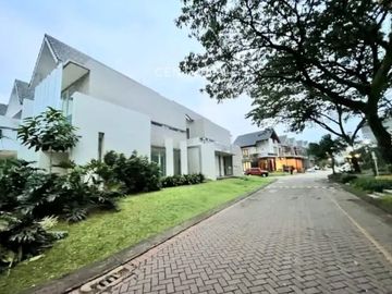 Disewakan Rumah Posisi Hook Dalam Cluster Discovery Bintaro