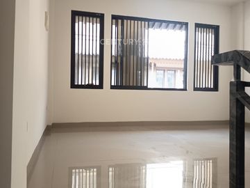 Disewakan Ruko Osaka Pantai Indah Kapuk 2 Tangerang