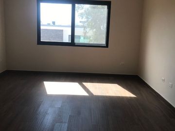 EXCELENTE CASA EN VENTA ( LA JOYA -MAGNOLIA)