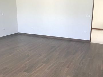 EXCELENTE CASA EN VENTA ( LA JOYA -MAGNOLIA)
