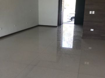 EXCELENTE CASA EN VENTA ( LA JOYA -MAGNOLIA)