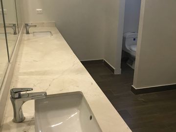 EXCELENTE CASA EN VENTA ( LA JOYA -MAGNOLIA)