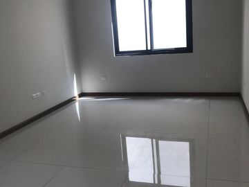 EXCELENTE CASA EN VENTA ( LA JOYA -MAGNOLIA)