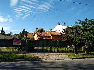 Chalet en venta en San Justo