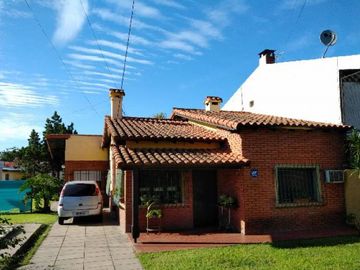 Chalet en venta en San Justo