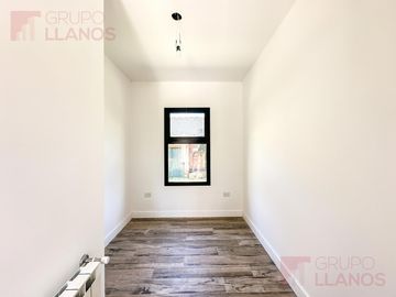 Venta de casa 3 dormitorios en Club Campos de Golf Las Praderas de Luján a estrenar