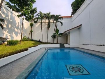Dijual Single House di Cilandak Kondisi Semi Furnished & Private Poll! HSE-A0631