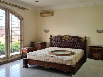 Dijual Single House di Cilandak Kondisi Semi Furnished & Private Poll! HSE-A0631
