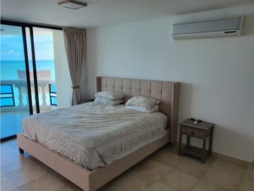 SE VENDE APARTAMENTO EN PH COUNTRY CLUB - PLAYA CORONADO