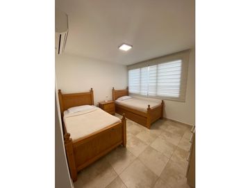 SE VENDE APARTAMENTO EN PH COUNTRY CLUB - PLAYA CORONADO