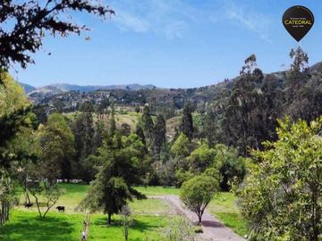 Terreno de venta en Gualaceo Entrada de San Antonio – código:18892