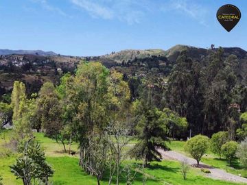 Terreno de venta en Gualaceo Entrada de San Antonio – código:18892