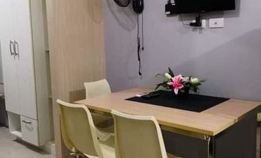 Mandaluyong fully-furnished condo for rent in Light Residences