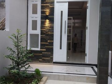 Rumah cantik di pancormas depok dekat pintu tol sawangan